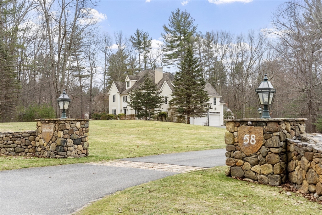 58 Buttrick Lane Carlisle, MA 01741 - Photo 2 of 39