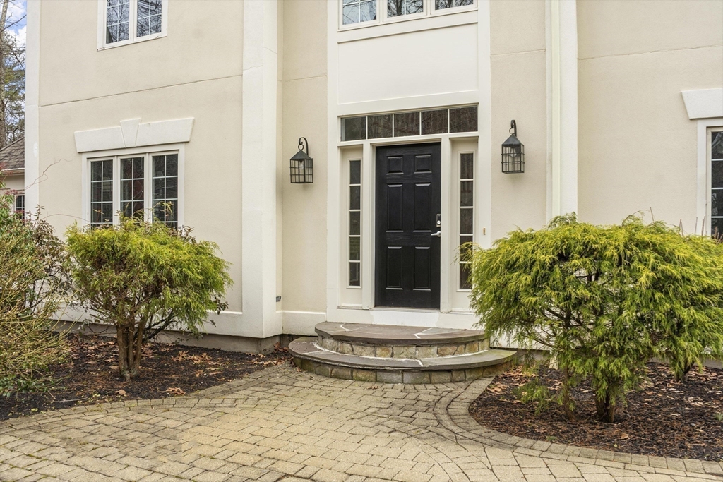 58 Buttrick Lane Carlisle, MA 01741 - Photo 3 of 39