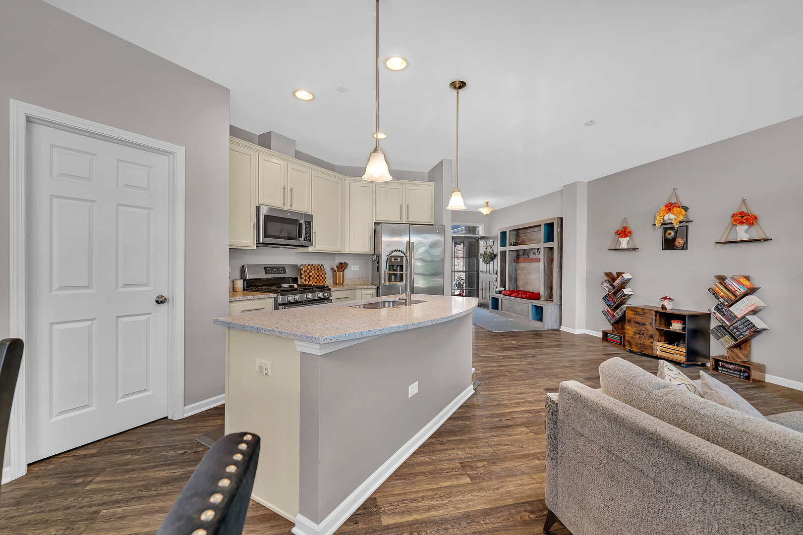 16130 West Switch Grass Road Lockport, IL 60441 - Photo 3 of 20