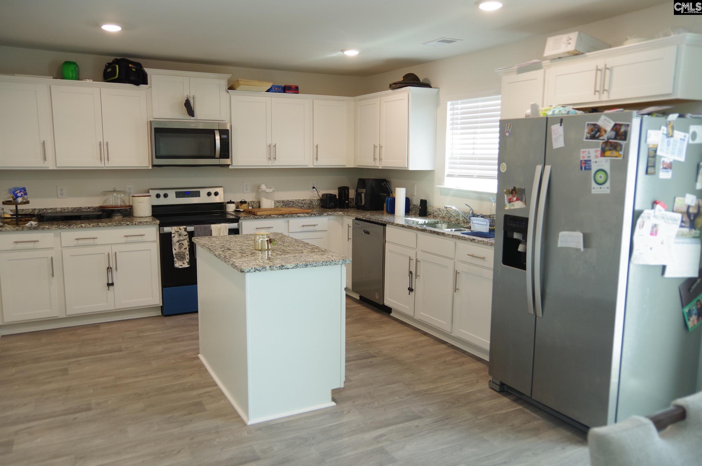 457 Delahays Road Columbia, SC 29209 - Photo 3 of 30