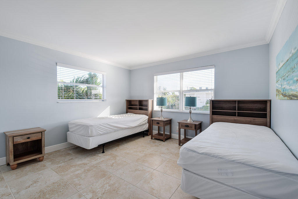 1236 Beach Road Riviera Beach, FL 33404 - Photo 33 of 59 1236BeachRoad_26