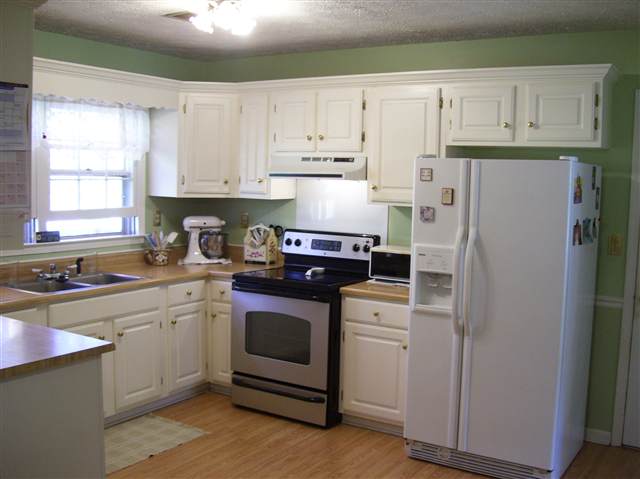 117 Lynchester Road Greenville, SC 29615 - Photo 2 of 8 Gallery Image 2