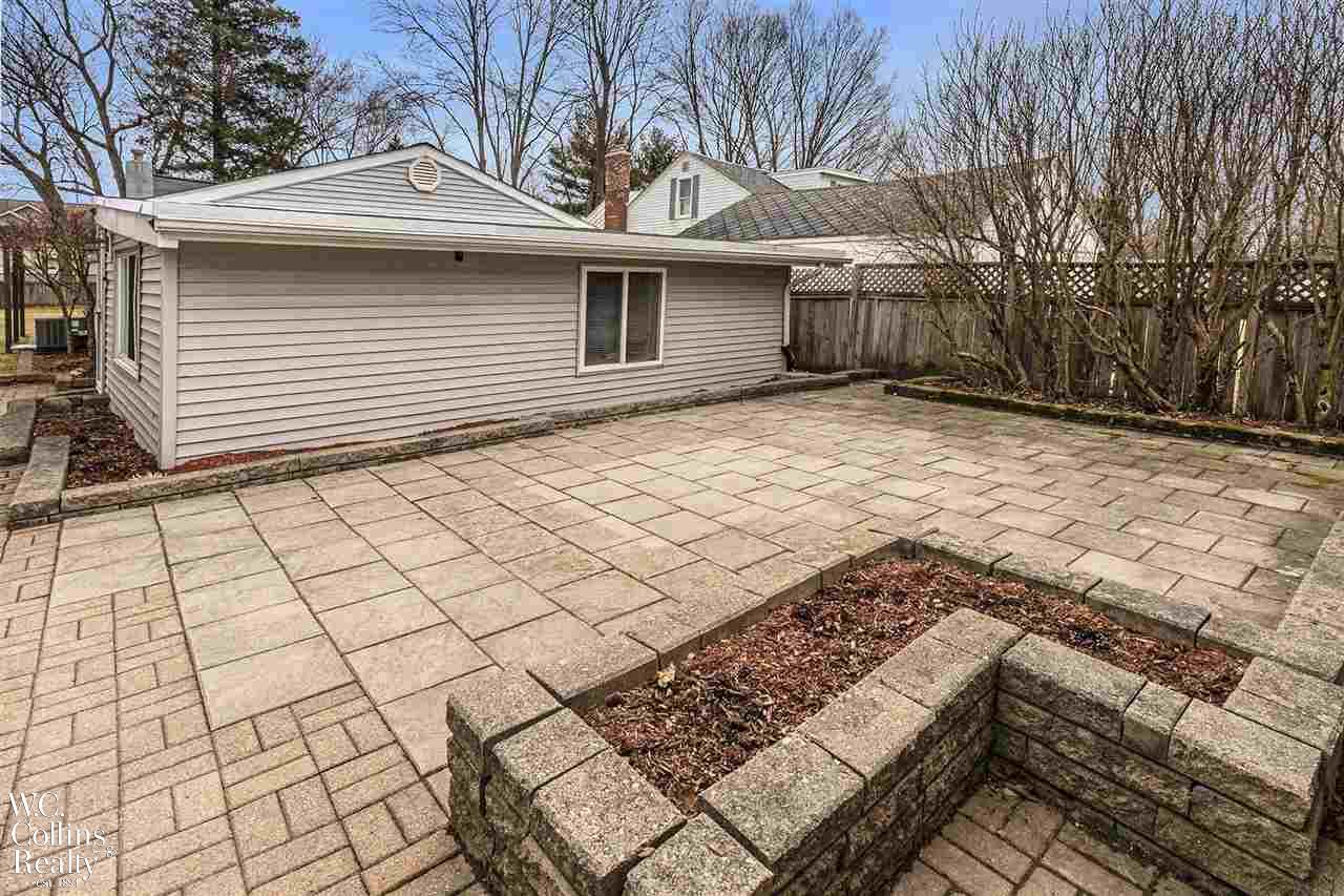 3821 Dunning Road Rochester Hills, MI 48309 - Photo 25 of 32