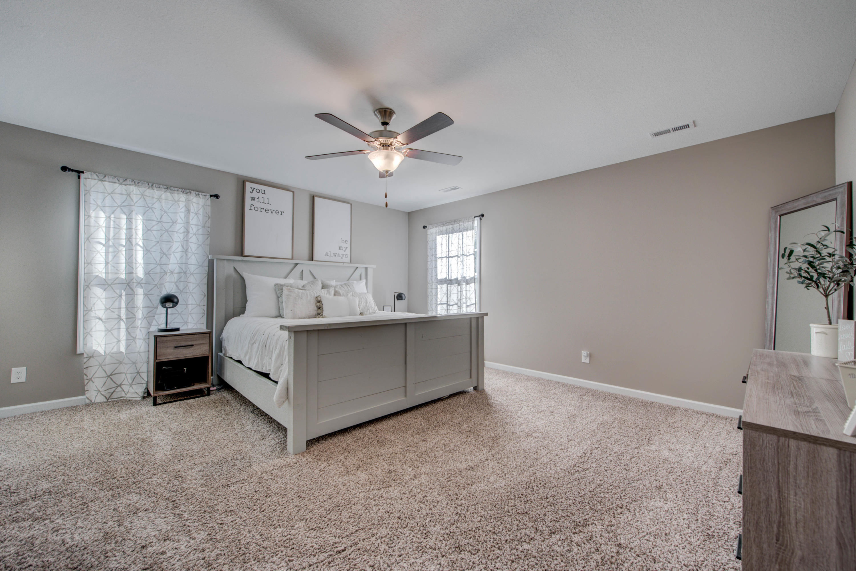 7369 Ladd Road Powell, TN 37849 - Photo 16 of 38 Owner's Suite