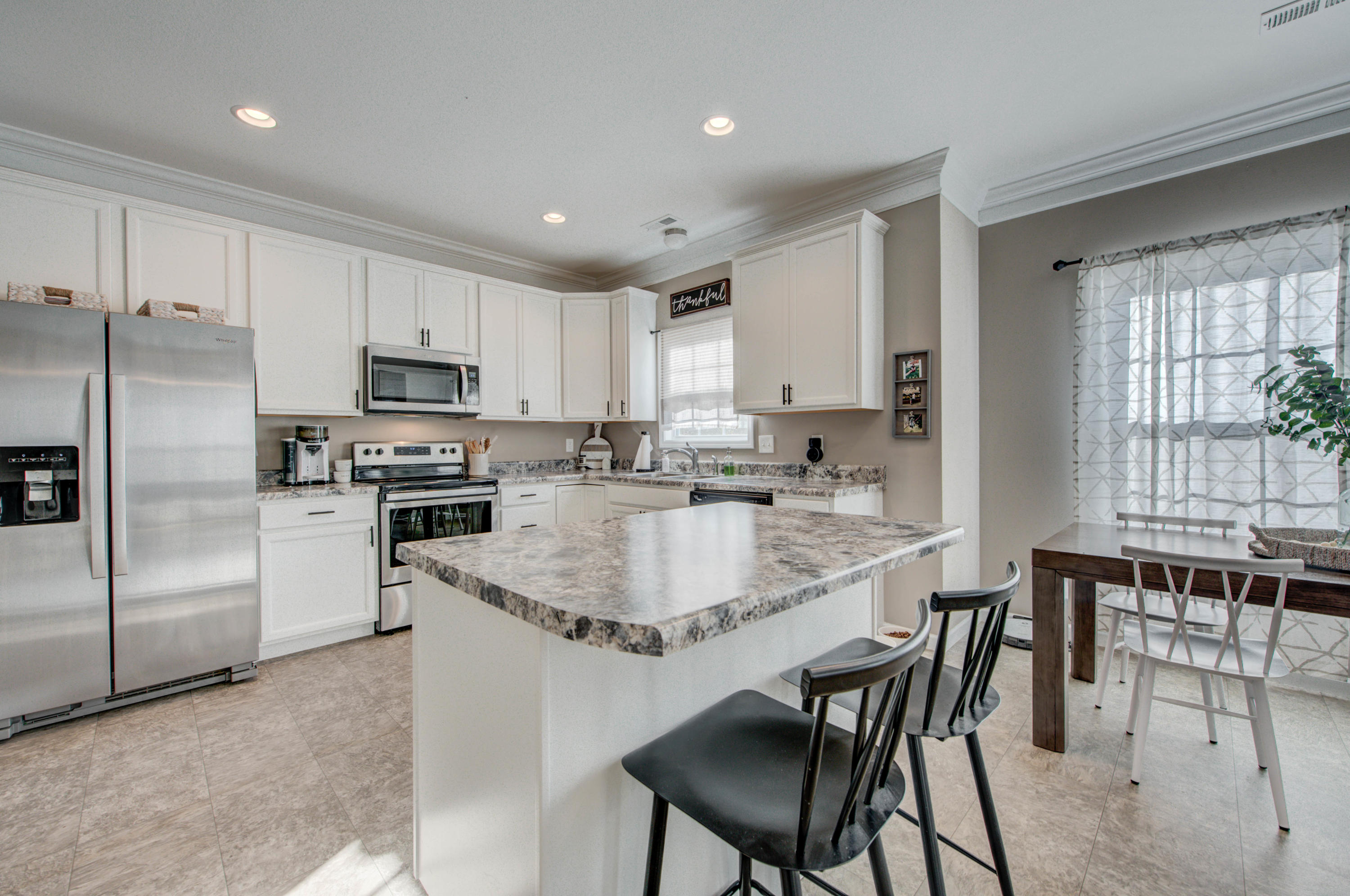 7369 Ladd Road Powell, TN 37849 - Photo 9 of 38 Kitchen