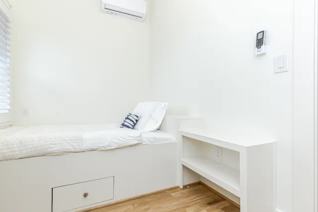 $2,500 | 2213 B Belmont Boulevard, Nashville, TN 37212