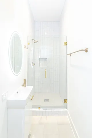 $2,500 | 2213 B Belmont Boulevard, Nashville, TN 37212