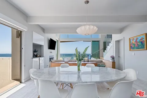 $4,695,000 | 1 Driftwood Street, Unit 5, Marina del Rey, CA 90292