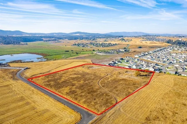 $1,150,000 | 14-xx South 14-xx S Henry Road, Greenacres, WA 99016