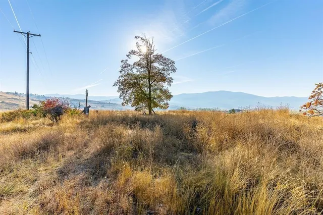 $1,150,000 | 14-xx South 14-xx S Henry Road, Greenacres, WA 99016