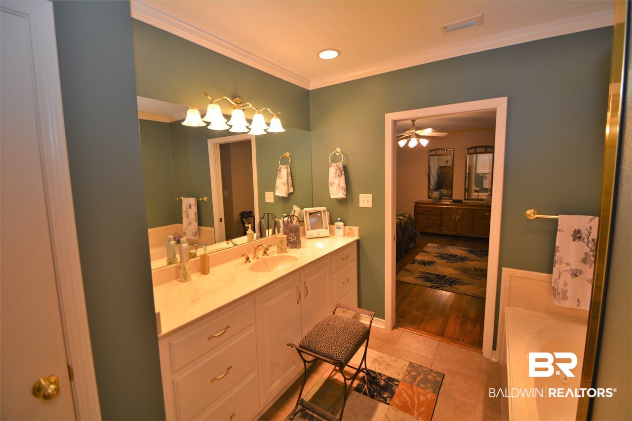 3901 North Skyland Circle Mobile, AL 36693 - Photo 33 of 50