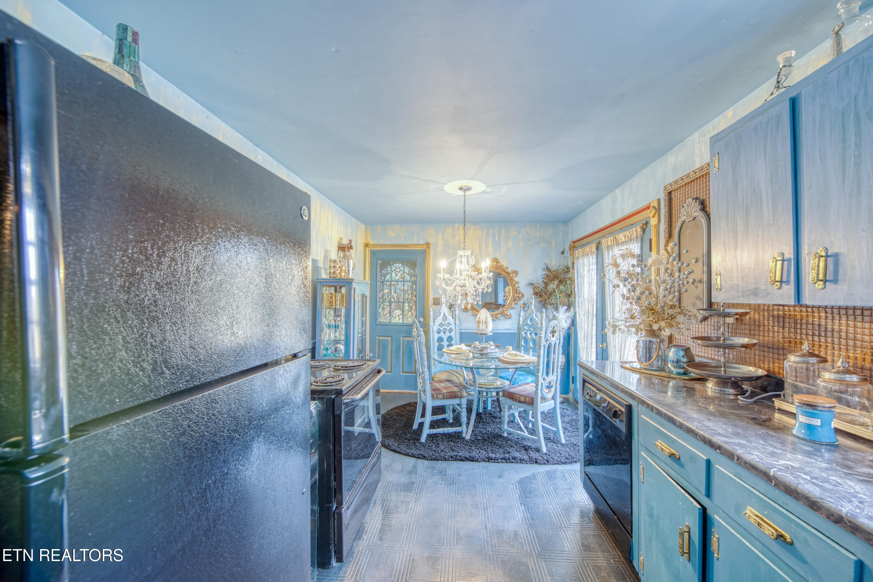 713 Reed Drive Powell, TN 37849 - Photo 7 of 21 0H3A0044_17