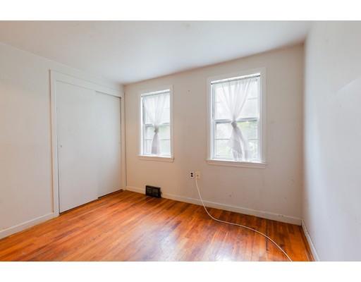 46 Hillcroft Road Waltham, MA 02452 - Photo 13 of 26 Gallery Image 13