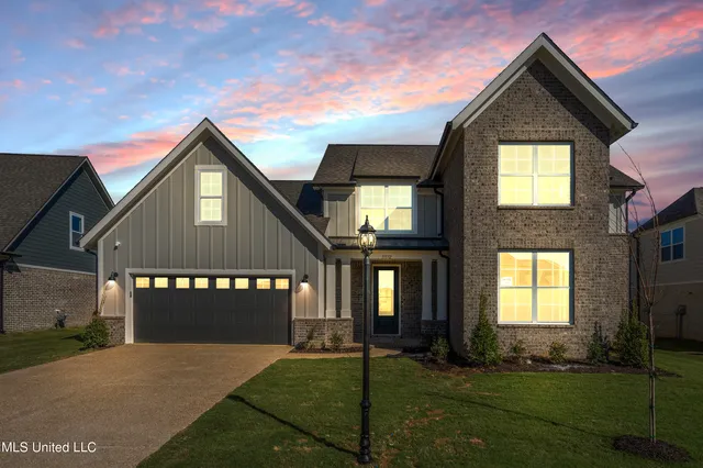$474,950 | 13532 Broadmore Lane, Olive Branch, MS 38654