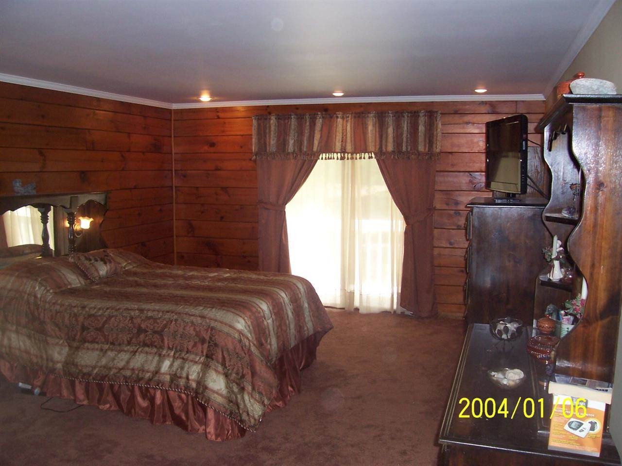 816 Gordon Road Rotterdam, NY 12306 - Photo 4 of 23 Photo 4