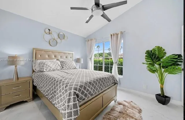 $7,950 | 2002 Lake Breeze Court, Wellington, FL 33414