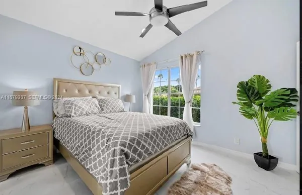 $7,200 | 2002 Lake Breeze Court, Wellington, FL 33414