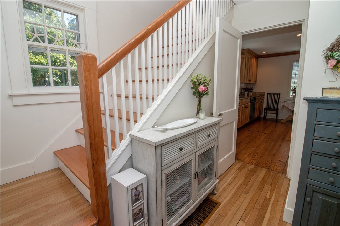 24 Noyes Neck Road Westerly, RI 02891 - Photo 14 of 31 Gallery Image 14