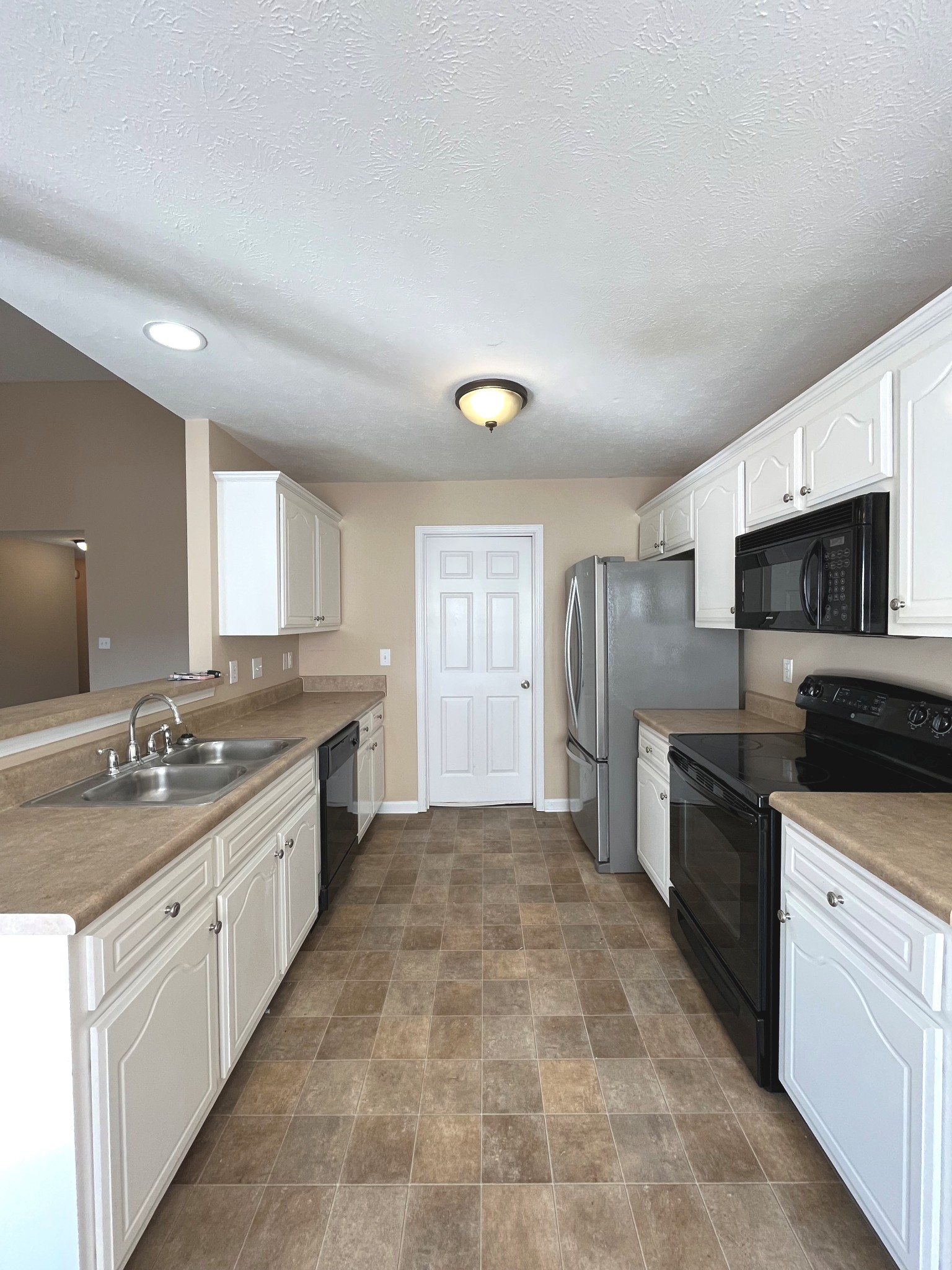 1547 Tylertown Road Clarksville, TN 37040 - Photo 5 of 14