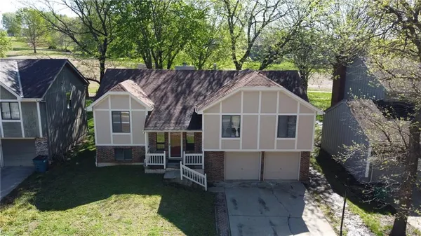 $200,000 | 14417 Craig Avenue, Grandview, MO 64030