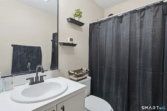 $168,900 | 117 Hamden Avenue, Unit I, Waterbury, CT 06704