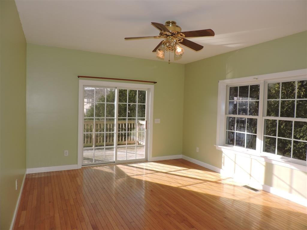 33 Hall Road Webster, MA 01570 - Photo 11 of 30 Gallery Image 11
