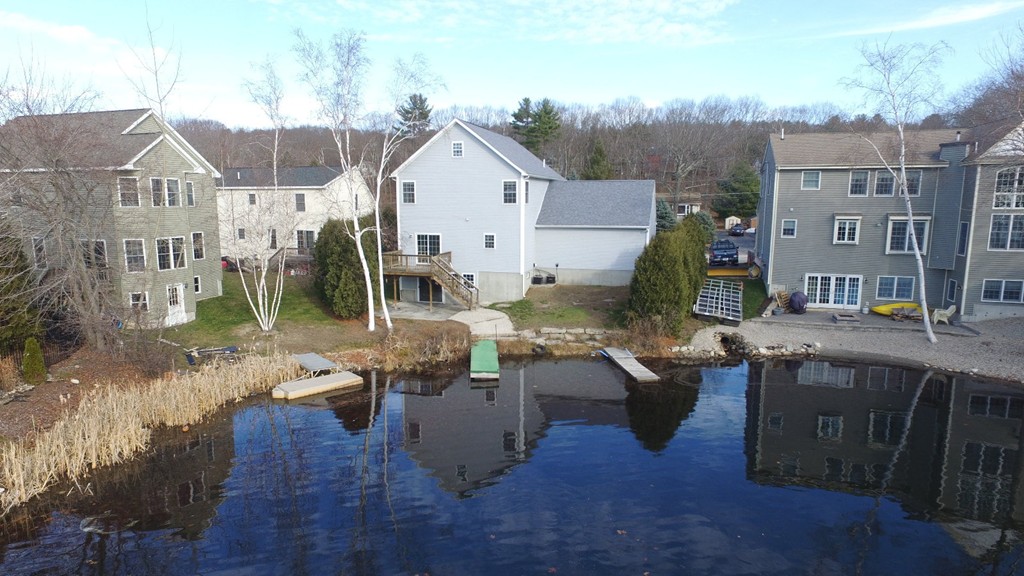 33 Hall Road Webster, MA 01570 - Photo 4 of 30 Gallery Image 4