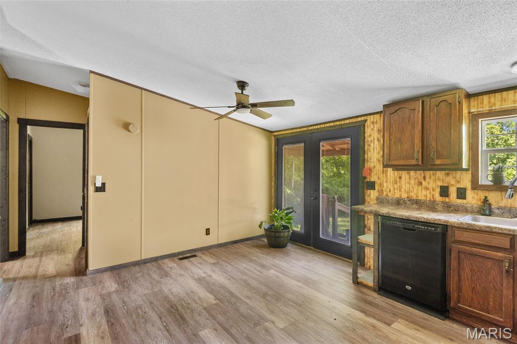 19080 Dabbs North Road Jerseyville, IL 62052 - Photo 25 of 41