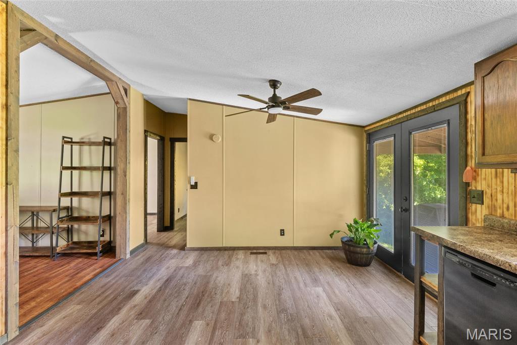 19080 Dabbs North Road Jerseyville, IL 62052 - Photo 26 of 41