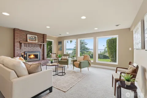 $1,579,000 | 5311 Sound Avenue, Everett, WA 98203