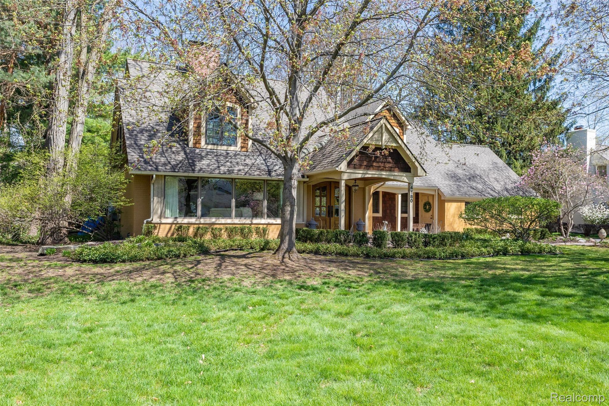 4180 Valley Forge Road Bloomfield Hills, MI 48301 - Photo 32 of 48 244A7020.jpg