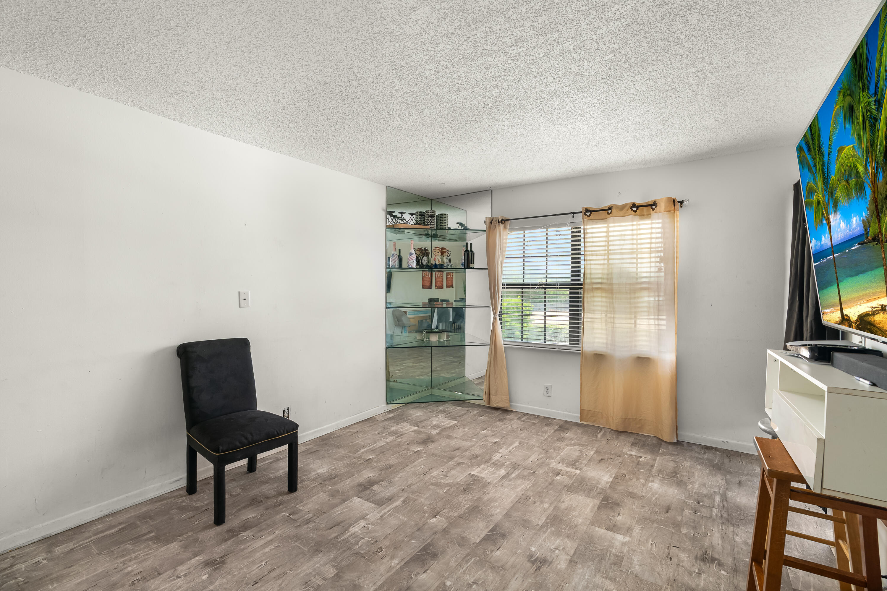2291 Linton Ridge Circle, Unit B4 Delray Beach, FL 33444 - Photo 10 of 28 2291-Linton-Ridge-Cir-Apt-B4-HigMedia-01