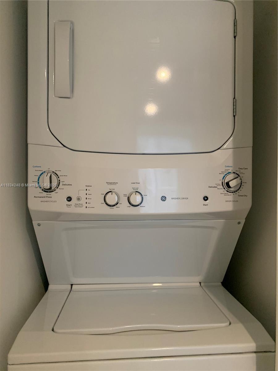 55 Southwest 9th Street, Unit 3009 Miami, FL 33130 - Photo 14 of 15 a close view of utility room