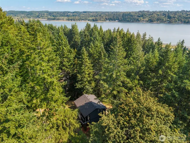 $479,900 | 591 Northeast Matthew Drive, Belfair, WA 98528