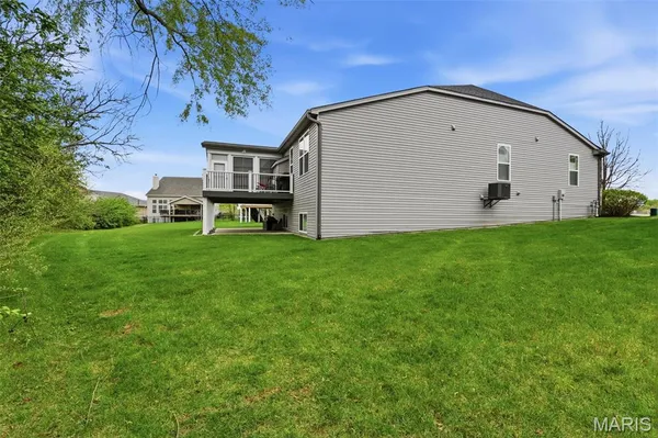$495,000 | 413 Carini Court, St. Peters, MO 63376
