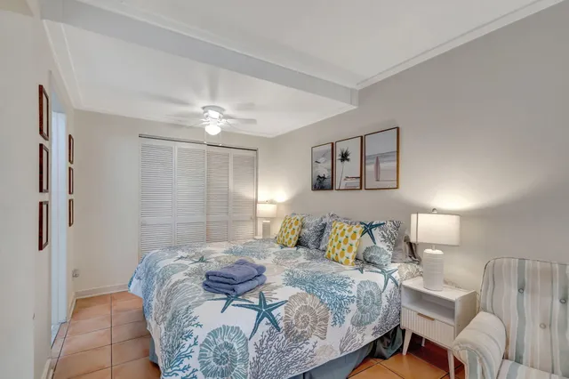 $1,900 | 519 28th Street, Unit A, West Palm Beach, FL 33407