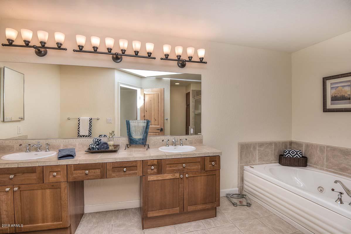 229 West Portland Street Phoenix, AZ 85003 - Photo 15 of 29 Spacious