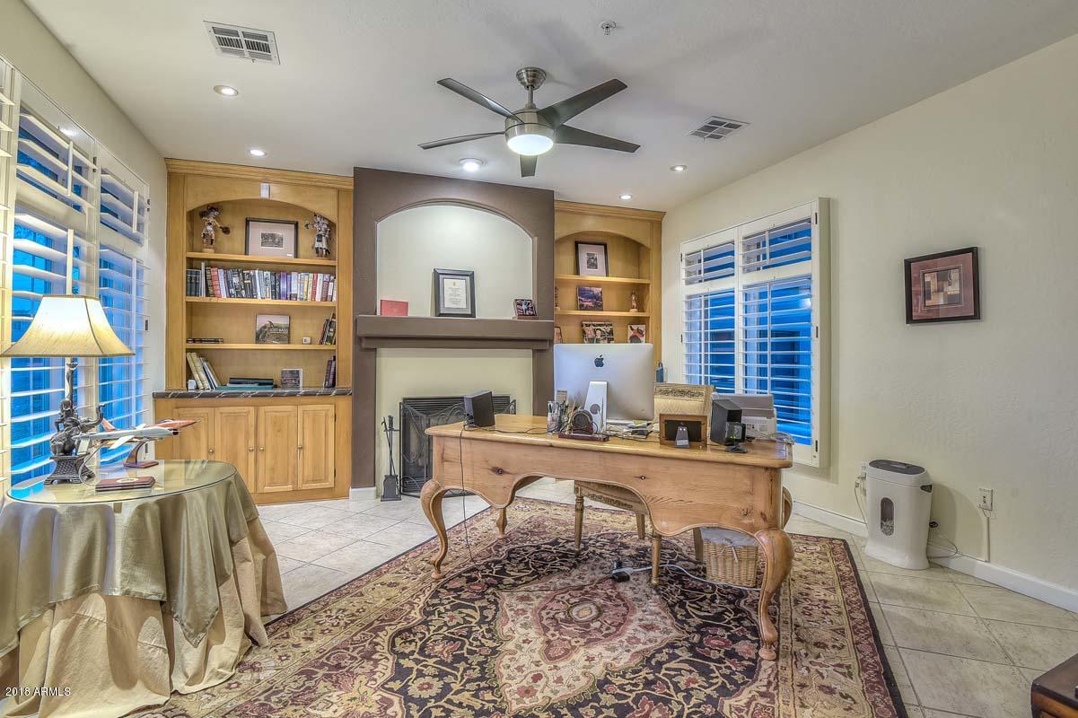 229 West Portland Street Phoenix, AZ 85003 - Photo 4 of 29 Office/game room