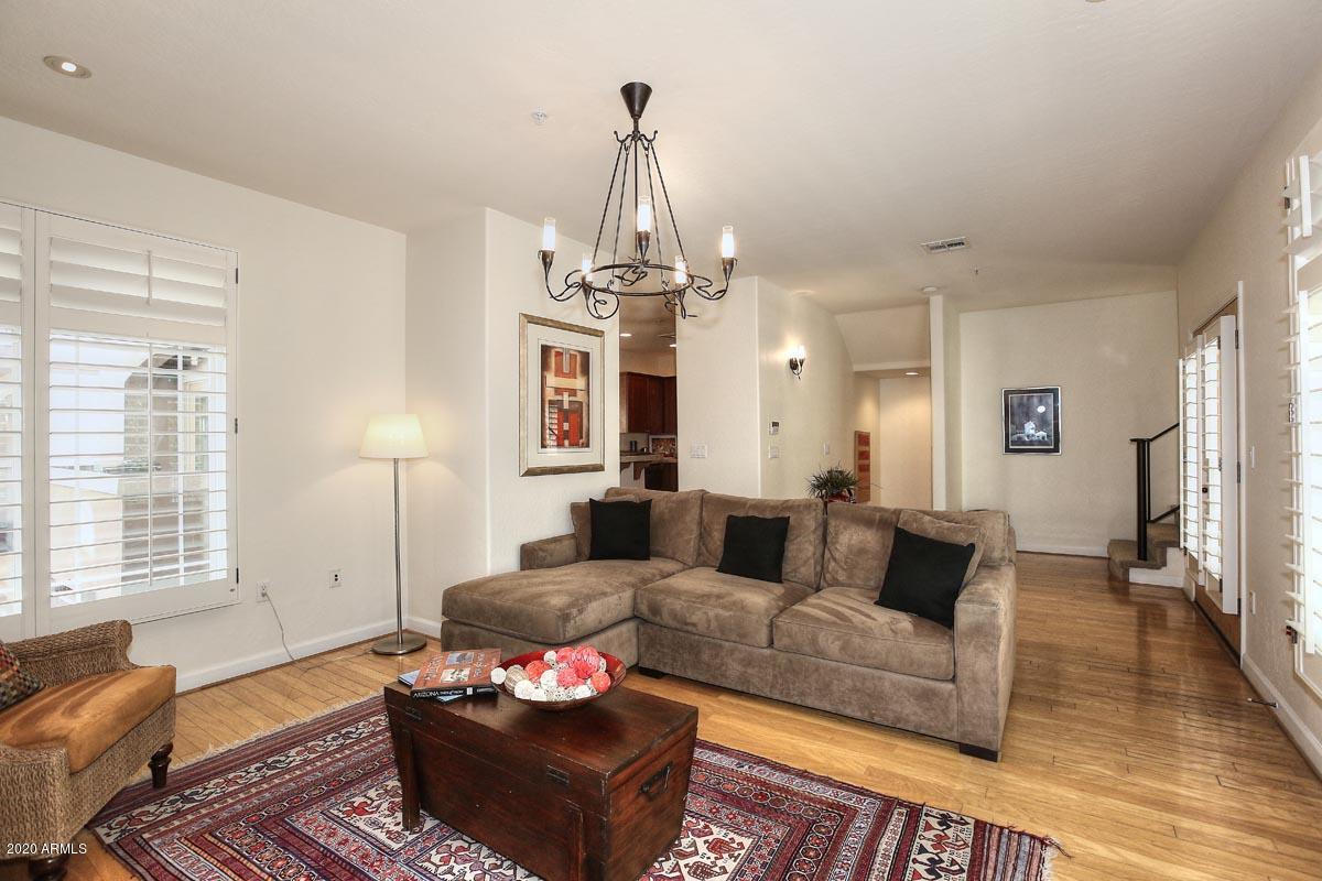 229 West Portland Street Phoenix, AZ 85003 - Photo 10 of 29 Comfortable