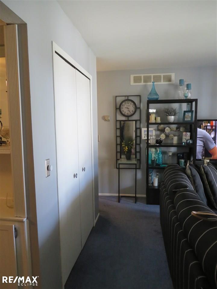29313 Hayes Road Warren, MI 48088 - Photo 4 of 17