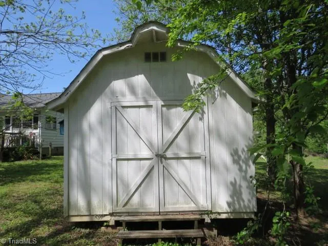 $282,000 | 736 Country Club Drive, State Road, NC 28676