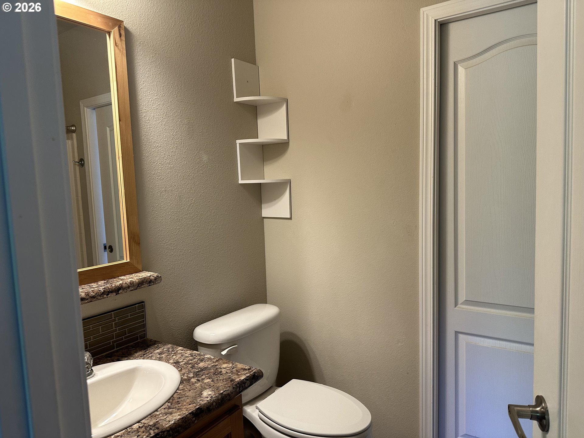 96422 Alder Ridge Road Brookings, OR 97415 - Photo 20 of 44 Bathroom