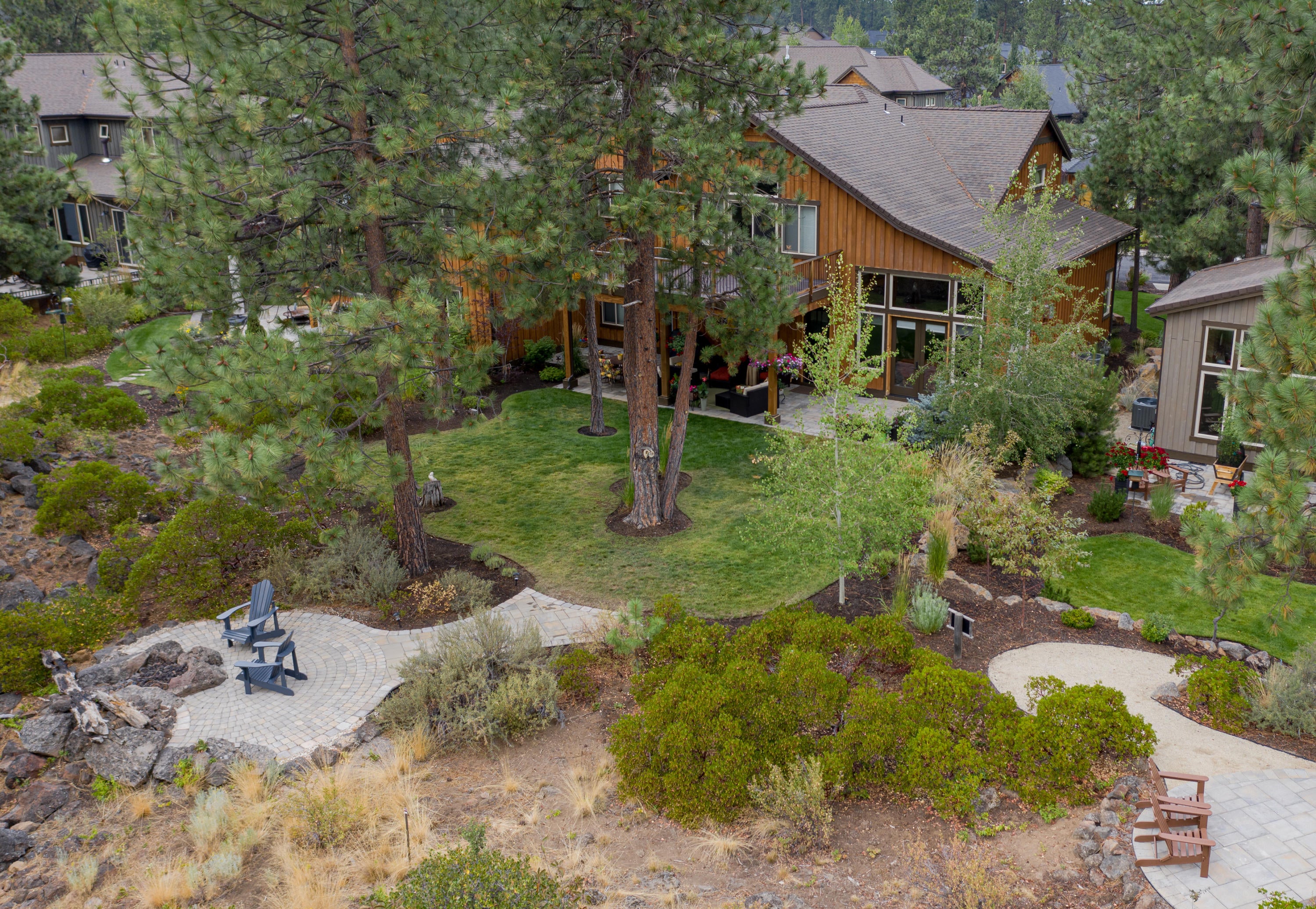 60444 Snap Shot Loop Bend, OR 97702 - Photo 31 of 38 Firepit aerial