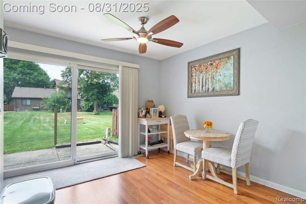 24873 Greenhill Road Warren, MI 48091 - Photo 6 of 22