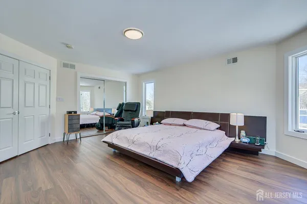 $1,255,000 | 37 Jernee Drive, East Brunswick, NJ 08816