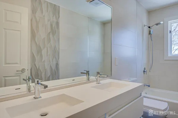 $1,255,000 | 37 Jernee Drive, East Brunswick, NJ 08816