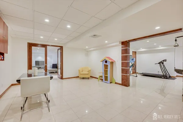 $1,255,000 | 37 Jernee Drive, East Brunswick, NJ 08816