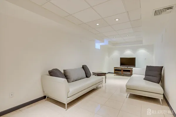 $1,255,000 | 37 Jernee Drive, East Brunswick, NJ 08816