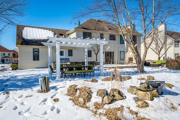 $1,255,000 | 37 Jernee Drive, East Brunswick, NJ 08816