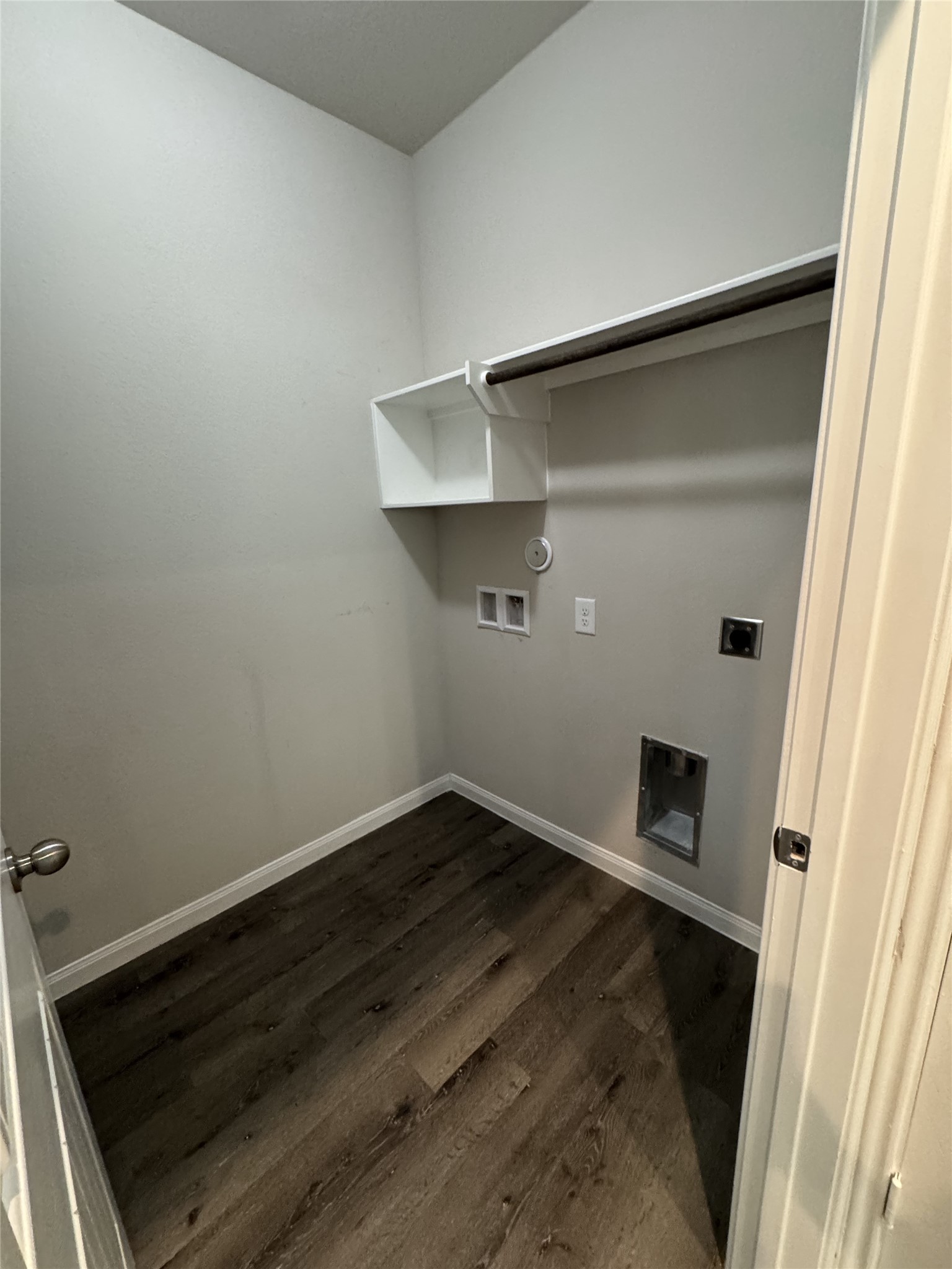 3665 Cub Drive Conroe, TX 77301 - Photo 14 of 21 laundry room